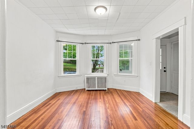 41 N 14Th St, Hawthorne Boro, NJ 07506