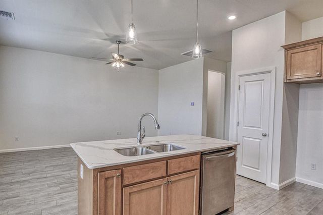 10516 NW 31st Place, Yukon, OK 73099