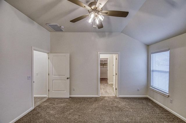 10516 NW 31st Place, Yukon, OK 73099