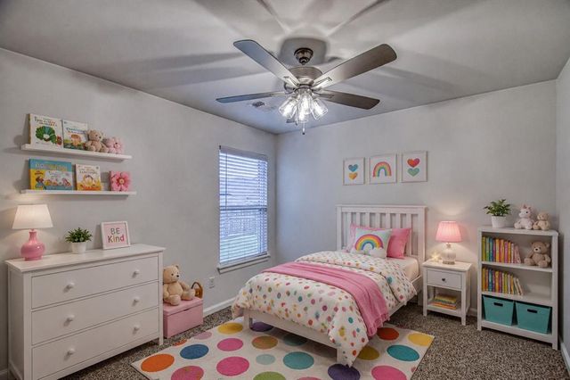 10516 NW 31st Place, Yukon, OK 73099