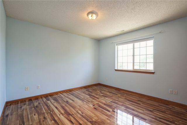 3010 Wilson SW 11, Cedar Rapids, IA 52404