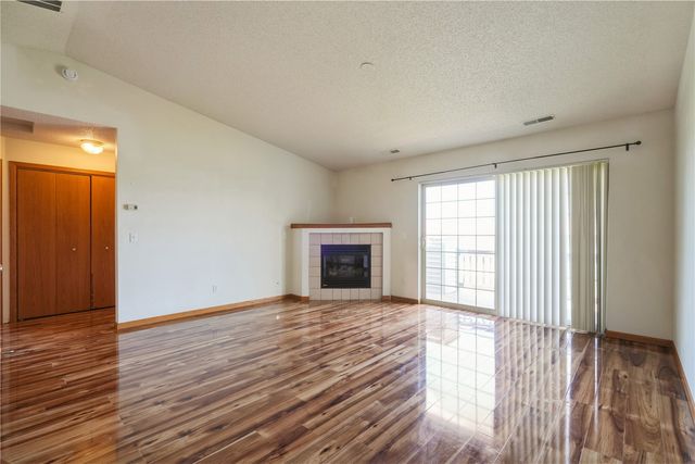 3010 Wilson SW 11, Cedar Rapids, IA 52404