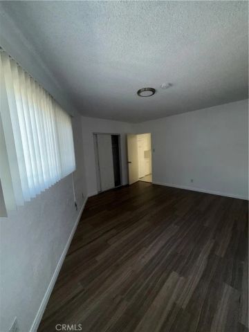 1805 Rimpau, Los Angeles, CA 90019