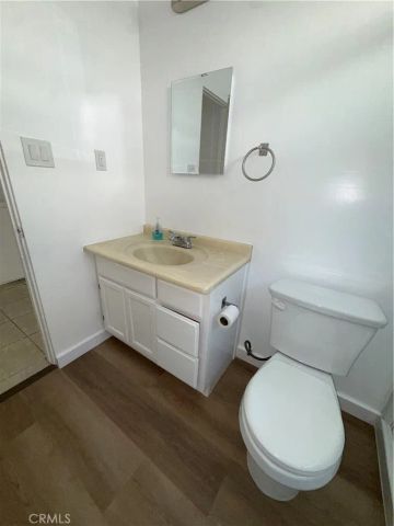 1805 Rimpau, Los Angeles, CA 90019