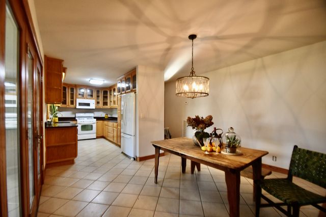 407 Old Hog Creek Road, Waynesboro, TN 38485