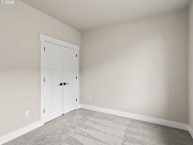 2027 E OTTER Loop 68, La Center, WA 98629