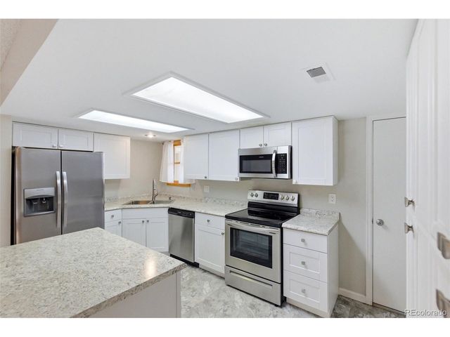 6965 Gayle Lyn Ln, Colorado Springs, CO 80919