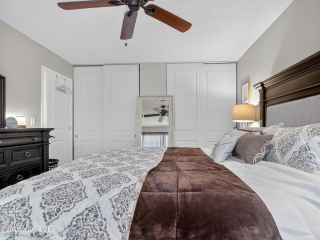 401 Daffodil Drive 401, Jackson, NJ 08527