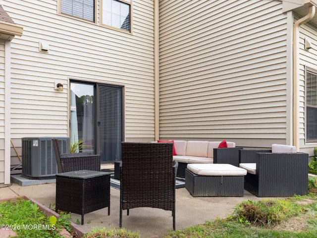 401 Daffodil Drive 401, Jackson, NJ 08527