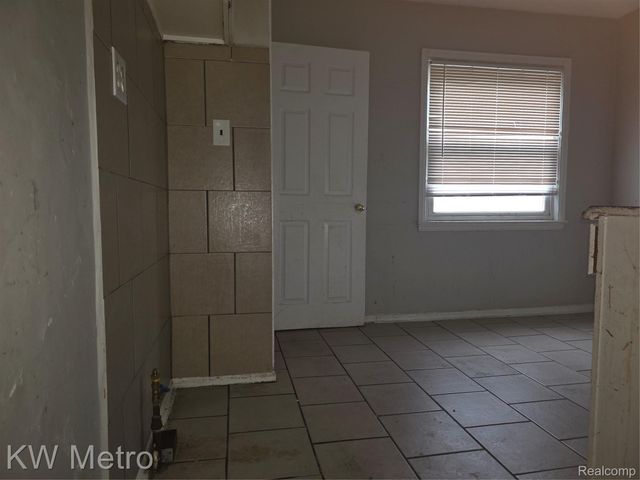 19452 Prevost Street, Detroit, MI 48235