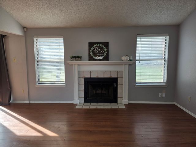 1731 Cliffcrest Drive, Duncanville, TX 75137