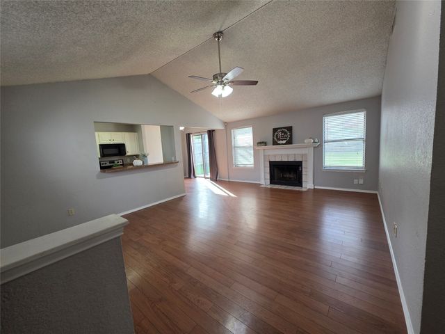 1731 Cliffcrest Drive, Duncanville, TX 75137