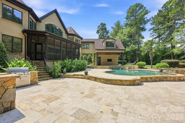 111 Quaker Road, Mooresville, NC 28117