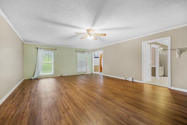 1912 Graceland Dr, Goodlettsville, TN 37072