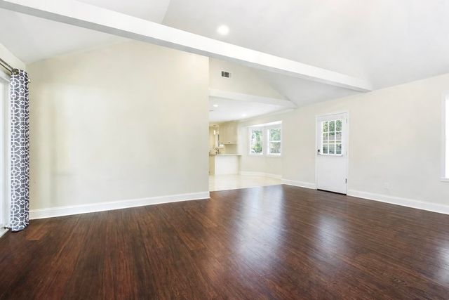 10517 Buxton Rd, St Amant, LA 70774