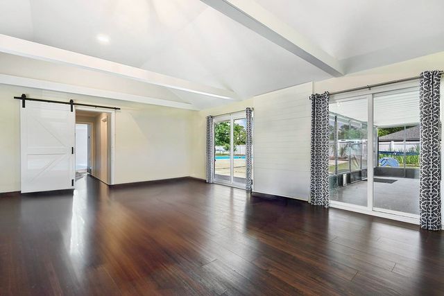 10517 Buxton Rd, St Amant, LA 70774