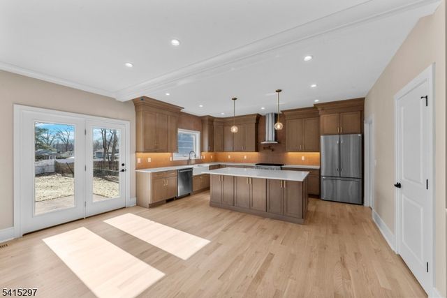 1972 W Broad, Scotch Plains Twp., NJ 07076