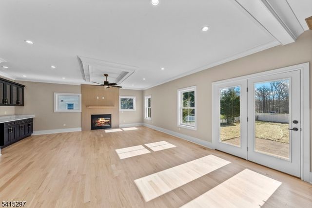 1972 W Broad, Scotch Plains Twp., NJ 07076