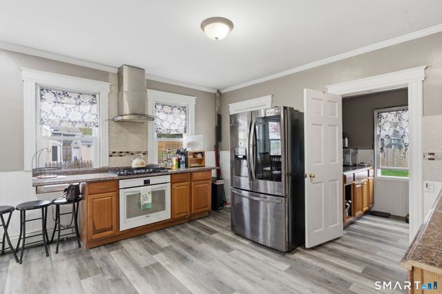 226 School Street, Manchester, CT 06040