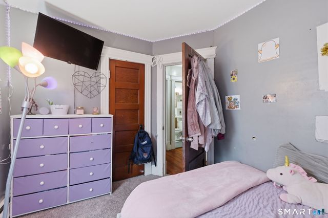 226 School Street, Manchester, CT 06040