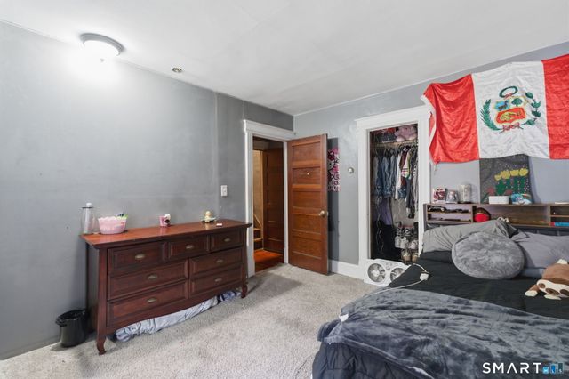 226 School Street, Manchester, CT 06040