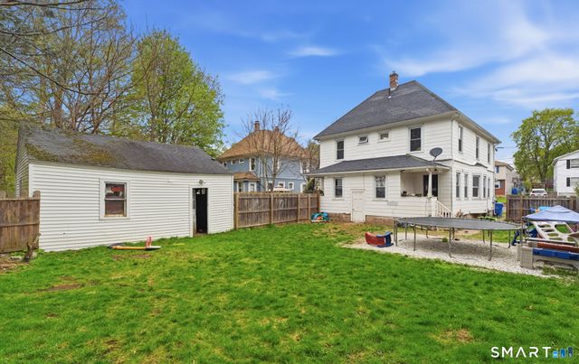 226 School Street, Manchester, CT 06040