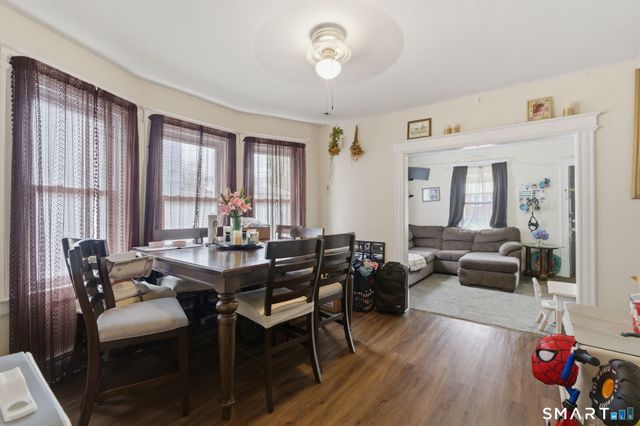 226 School Street, Manchester, CT 06040