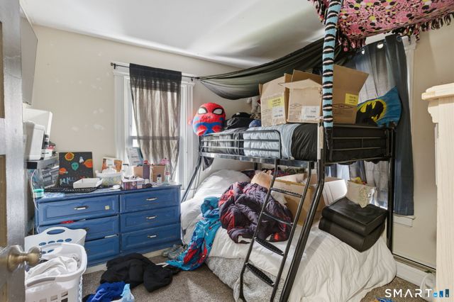 226 School Street, Manchester, CT 06040