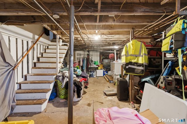 226 School Street, Manchester, CT 06040