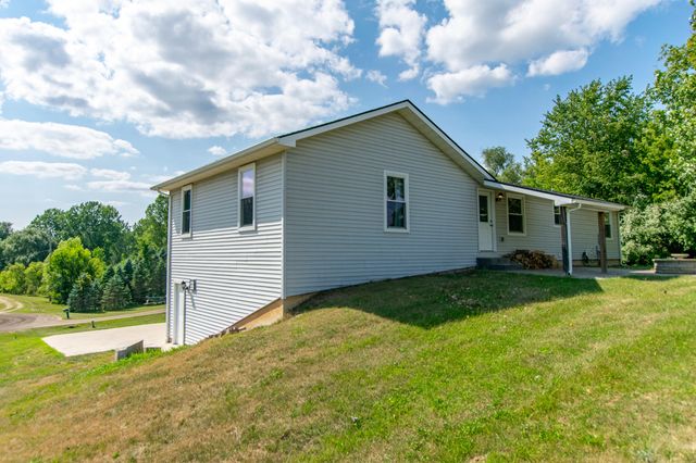 13396 Miracle Drive, Chelsea, MI 48118