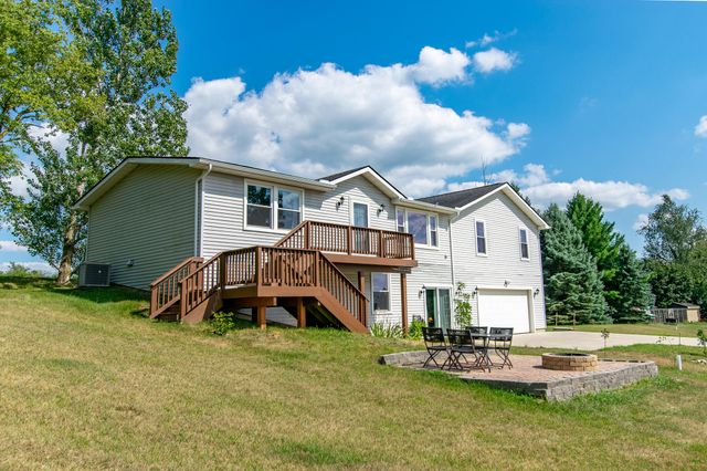13396 Miracle Drive, Chelsea, MI 48118