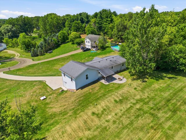 13396 Miracle Drive, Chelsea, MI 48118