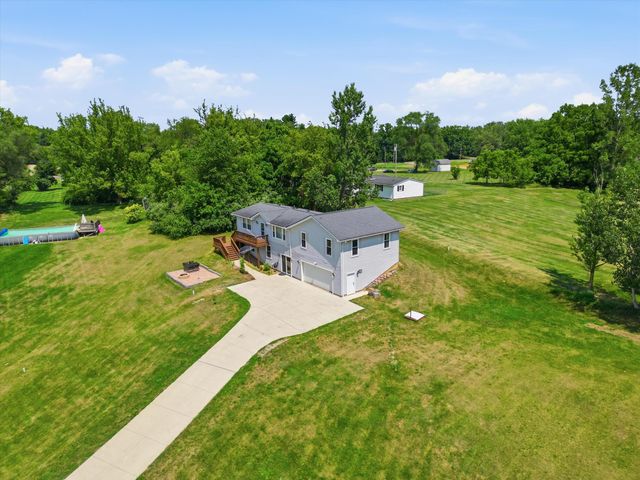 13396 Miracle Drive, Chelsea, MI 48118