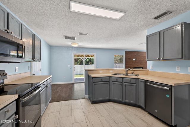 2978 RAVINE HILL Drive, Middleburg, FL 32068