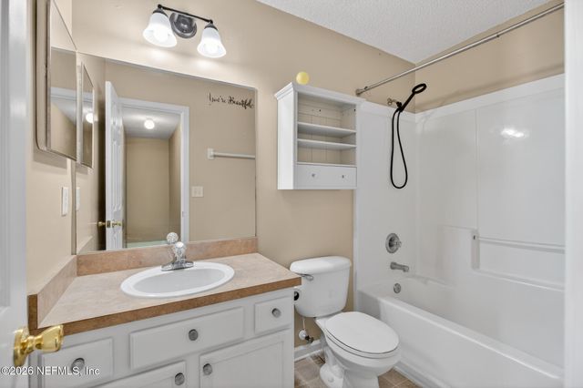 2978 RAVINE HILL Drive, Middleburg, FL 32068