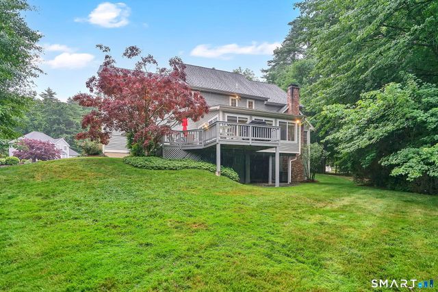10 Sidney Way 10, Simsbury, CT 06070