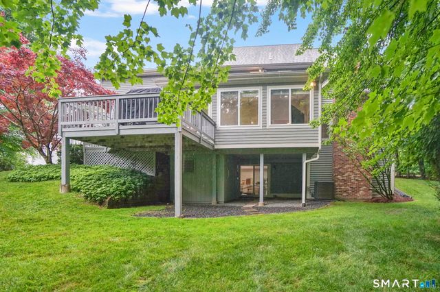 10 Sidney Way 10, Simsbury, CT 06070