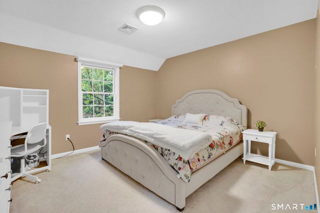 10 Sidney Way 10, Simsbury, CT 06070
