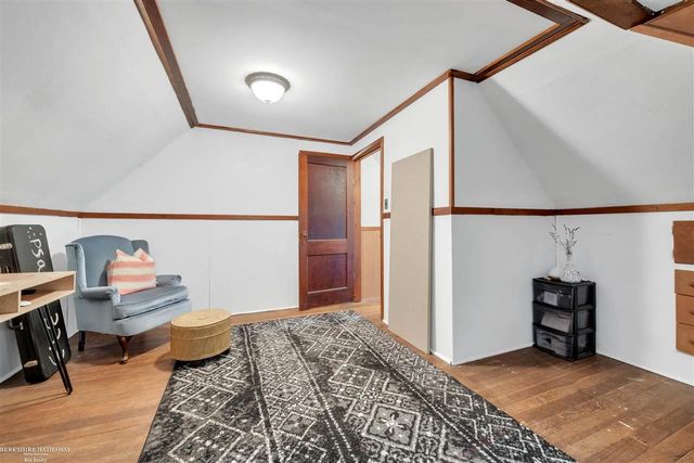29801 Maplegrove Street, Saint Clair Shores, MI 48082