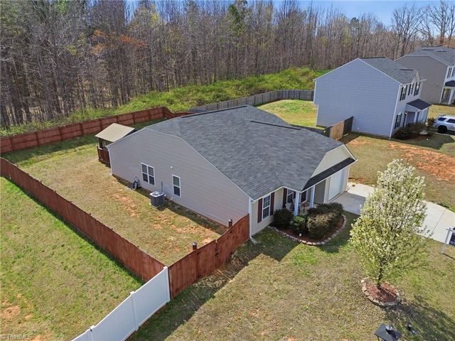 149 Creekstone Court, Lexington, NC 27295