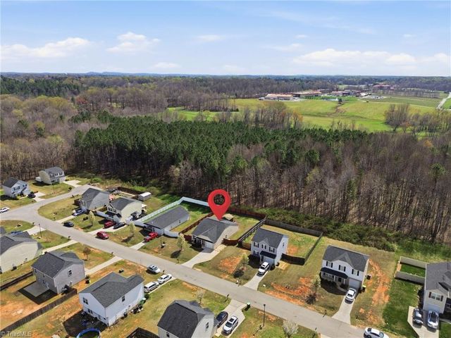 149 Creekstone Court, Lexington, NC 27295