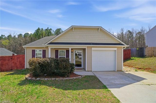 149 Creekstone Court, Lexington, NC 27295