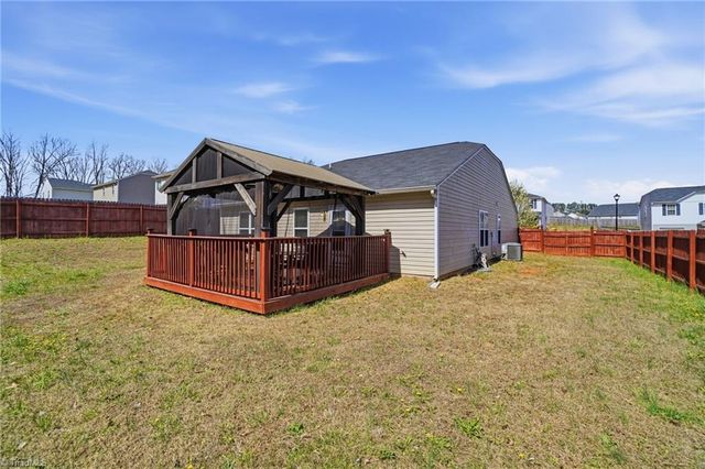 149 Creekstone Court, Lexington, NC 27295