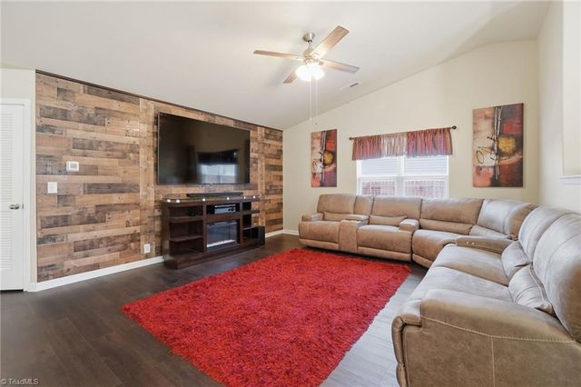 149 Creekstone Court, Lexington, NC 27295