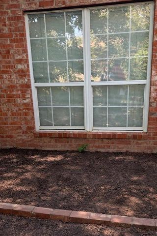 9216 Lakecrest Drive, Oklahoma City, OK 73159