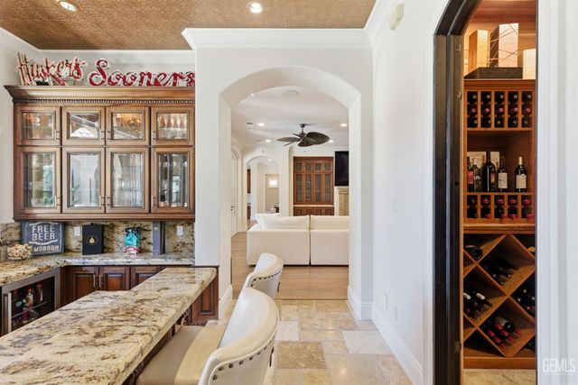 2709 Cormier Drive, Bakersfield, CA 93311