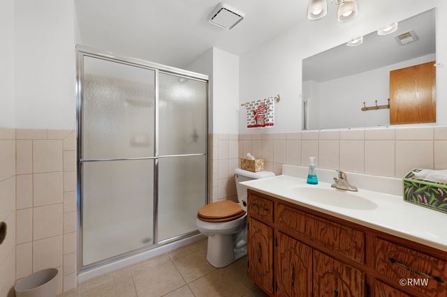 1113 N Itasca Road, Addison, IL 60101