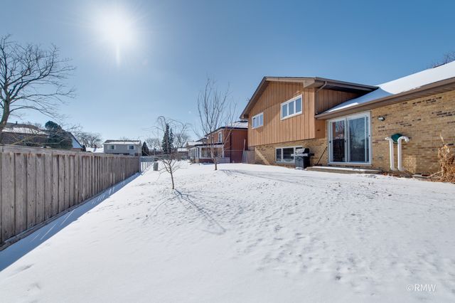 1113 N Itasca Road, Addison, IL 60101