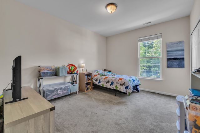 2263 Pinecroft Drive, Canton, MI 48188