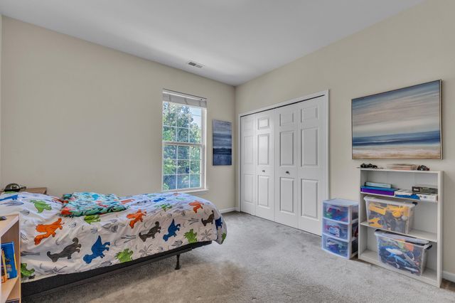 2263 Pinecroft Drive, Canton, MI 48188